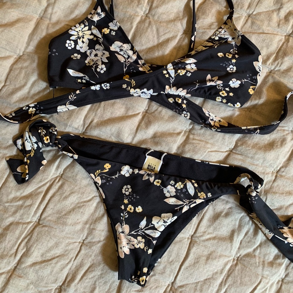 Billabong two-piece swimsuit set